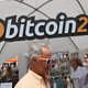 Ongecontroleerde cryptovaluta worden een gevaar voor de financiële stabiliteit