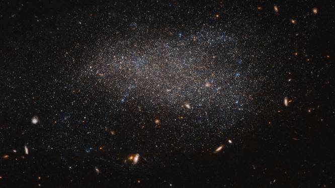 Hubble registreert verste ster ooit op 12,9 miljard lichtjaar afstand