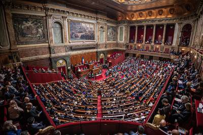 IVG dans la Constitution française: le Vatican dénonce un “droit à supprimer une vie humaine”