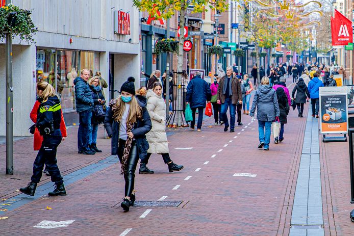 De winkelstraat in Apeldoorn