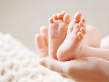 Wereldprimeur in Brussel: vrouw met syndroom van Turner bevalt van gezonde baby