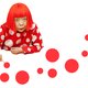 Kunstenaar Yayoi Kusama, koningin van de stippen, wordt 90 jaar. Een fenomeen ontleed aan de hand van vijf werken