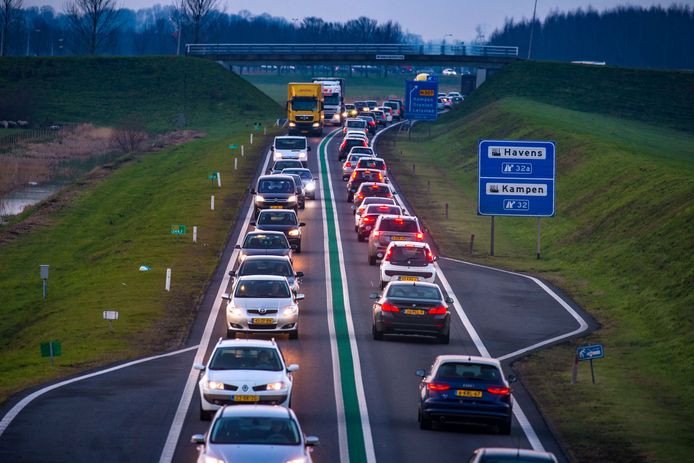 De N50 bij Kampen, ter hoogte van de wijk De Maten.