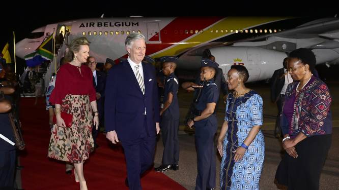 “Hij ‘vergat’ diefstal van 500.000 euro te melden”: waarom bezoeken Filip en Mathilde controversiële Zuid-Afrikaanse president? 
