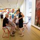 Een bezoek aan het Stedelijk Museum maakt dementerenden gelukkiger
