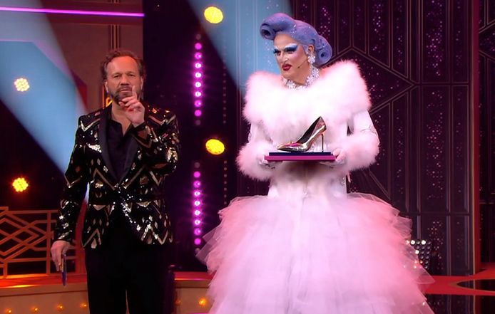 Angela De Jong Is Welkom In Drag Queen-Show Van Rtl' | Show | Ad.Nl