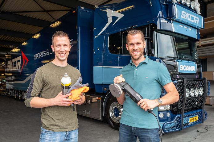 Is deze truck uit Almelo de mooiste van Nederland? Jeffrey poetst zich ...