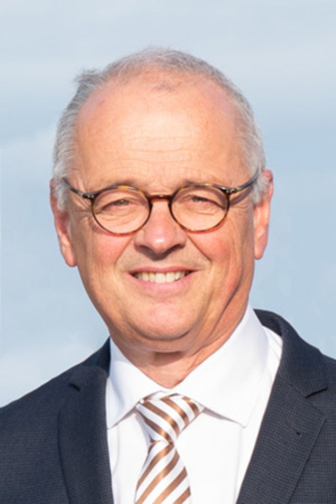 Jan Willem Wiggers, burgmeester van Hattem