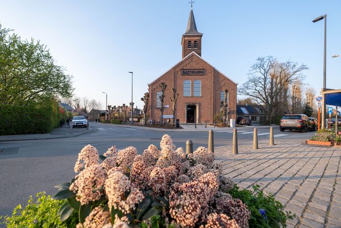Opening van de Batteliek in Battel