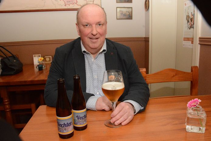 Jan Blommaert vecht zelf al zes jaar tegen kanker en dus was de naam voor het nieuw bier snel gekozen: ‘Vechter’.