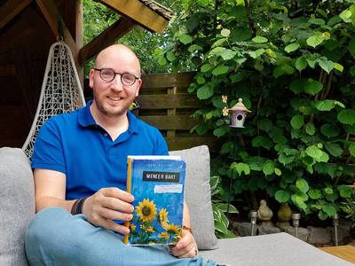 Joost herdenkt vriend Bart met een boek: 'MH17 mag nooit vergeten worden'