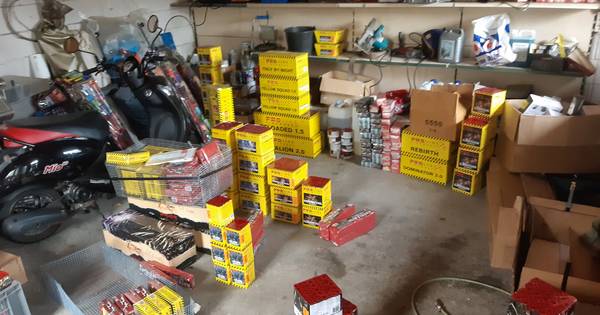 Politie vindt 615 kilo vuurwerk in woning in Joppe.