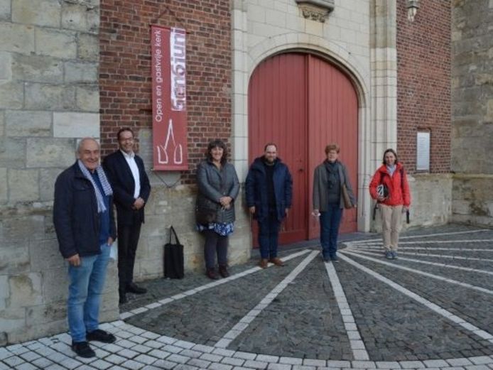 Damiaanparochie lanceert fiets en wandelkaart langs religieuze