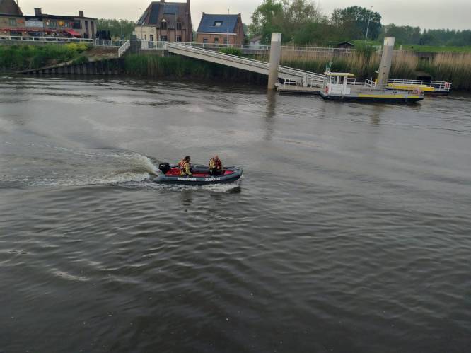 Dood schaap uit Schelde gehaald door brandweer