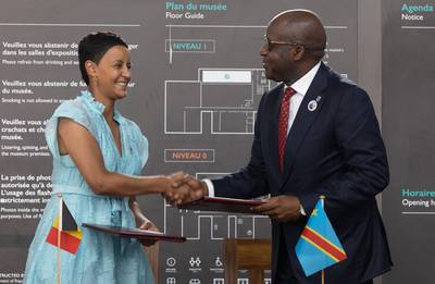 Minister Kitir sluit overeenkomst van 16 miljoen euro om meer Congolezen aan het werk te krijgen
