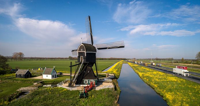 d-molen-van-de-a15-krijgt-een-nieuw-jasje-west-betuwe-gelderlander-nl