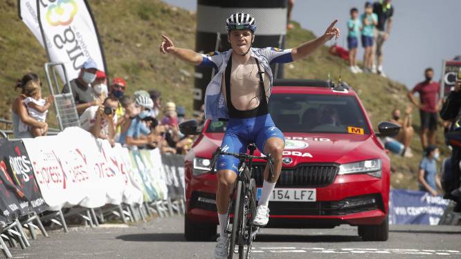 IJzersterke Evenepoel slaat dubbelslag op steile klim naar Picón Blanco