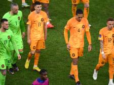 LIVE WK voetbal | Oranje verlaat spelershotel en is op weg naar vliegveld van Doha