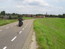 Lekdijk in weekeinden tussen Amerongen en Wijk bij Duurstede op slot voor motorrijders