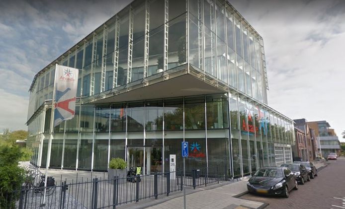 Woningbouwcorporatie Arcade aan de Stokdijkkade in Naaldwijk