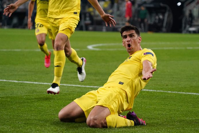 Gerard Moreno juicht na zijn 1-0.