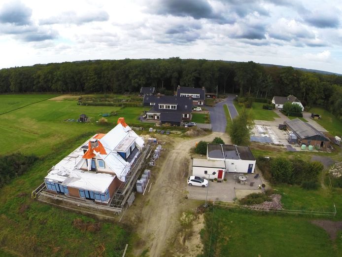 Het Is Oorlog In Uddel Gemeente Wil Bijna Afgebouwde Woning Slopen Apeldoorn Destentor Nl