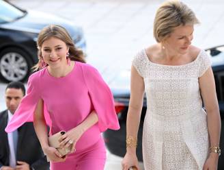 Veertig minuten vertraging, maar prinses Elisabeth en koningin Mathilde stralen tijdens werkbezoek in Egypte