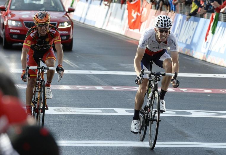 Rui Costa vloerde Rodriguez in een spurt met twee. Beeld PHOTO_NEWS