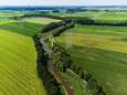 Rivier De Donge ligt ongeveer op de grens van waar kikkers in het dialect kikvors heten en waar kikkers puit heten, volgens het boek Het Brabants beschreven.