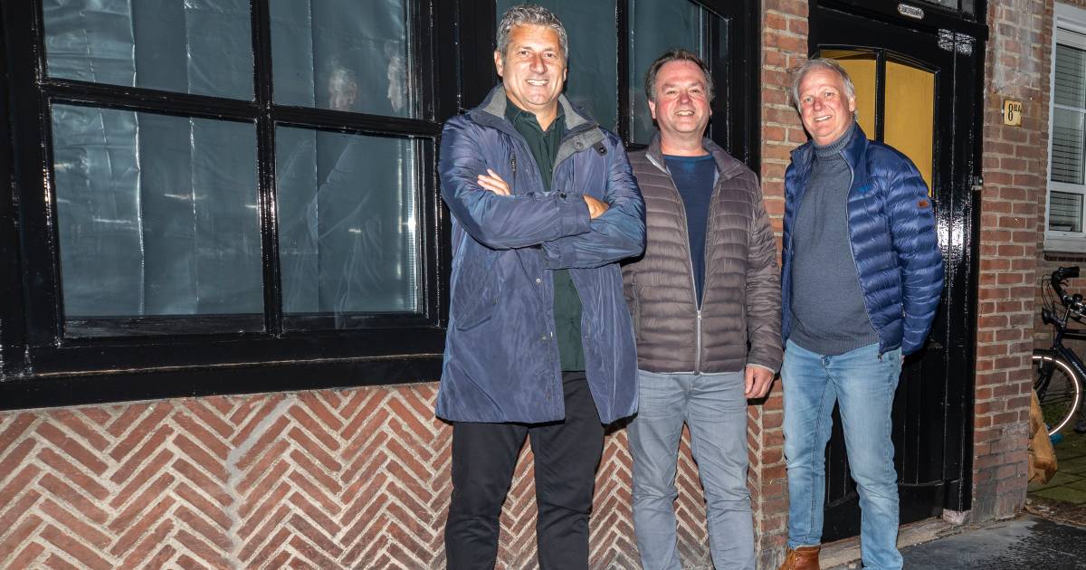 Gorcumse coryfeeën, onder wie NAC-trainer Ruud Brood, starten eigen kroeg op Kortendijk