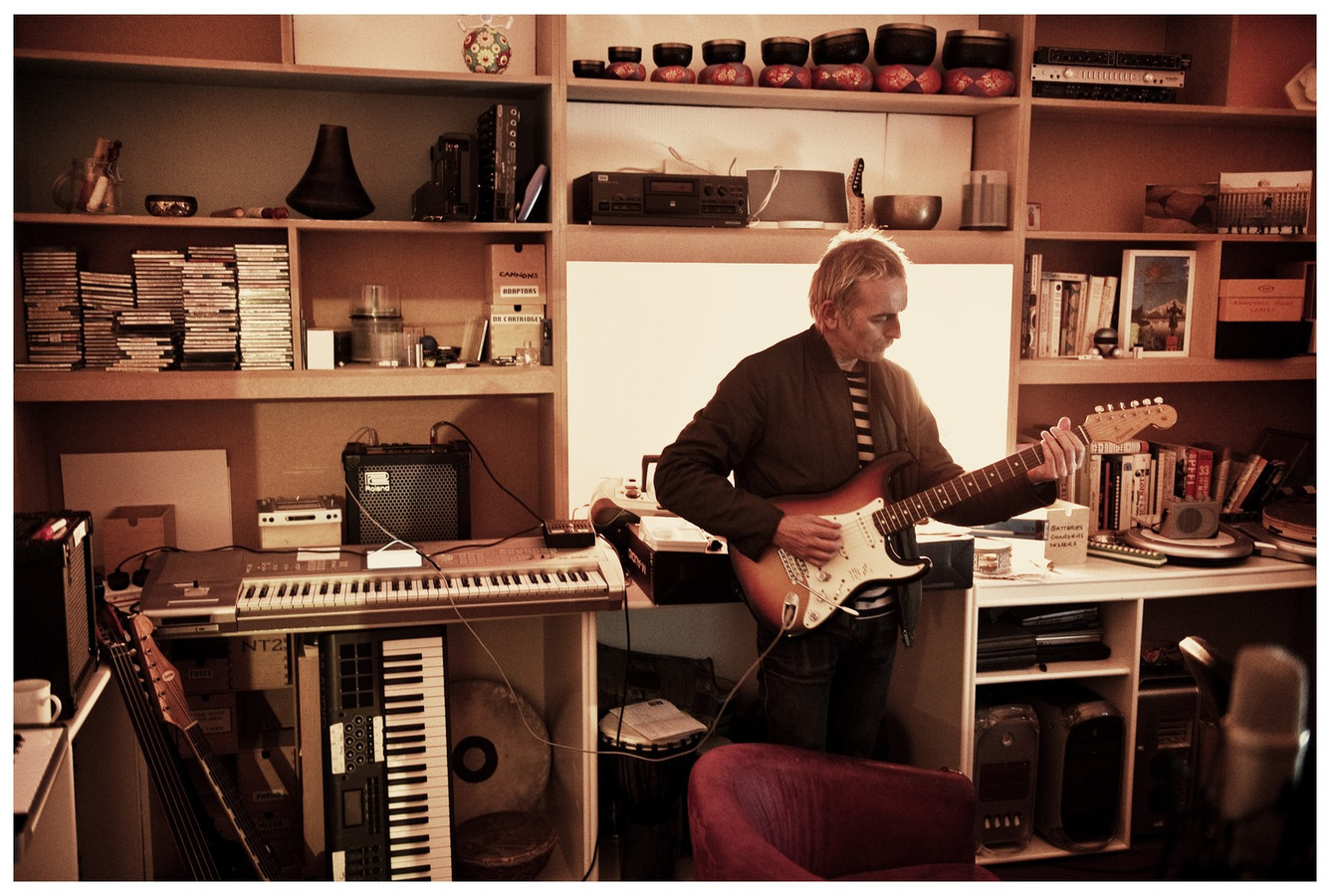 Brian Eno en Karl Hyde op zoek naar originele muziekvormen Foto AD.nl