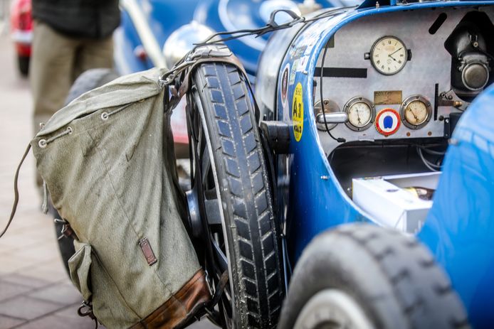 IN BEELD. Oldtimers veroveren Knokke tijdens eerste dag Zoute Grand