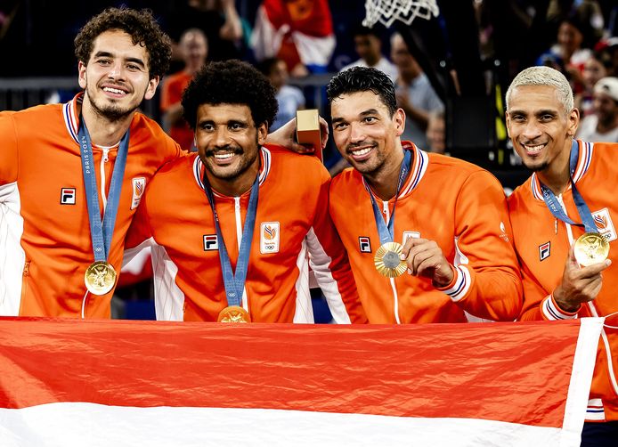 Gouden 3x3-basketballers beginnen EK in Oostenrijk met simpele zege op Azerbeidzjan