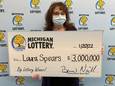 Laura Spears won maar liefst 3 miljoen dollar met haar lotje uit de spambox.