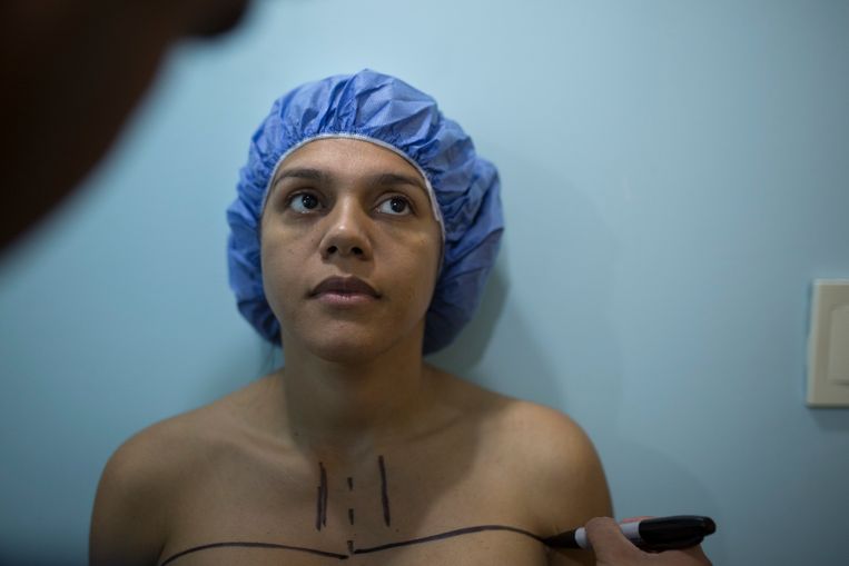 Joslin Ramirez, die in Caracas een operatie onderging. Beeld vk