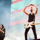 Met een strakke, maar ook akelig afstandelijke set wist Placebo in de druilregen hooguit de grootste fans en zombies aan hun kant te krijgen op TW Classic