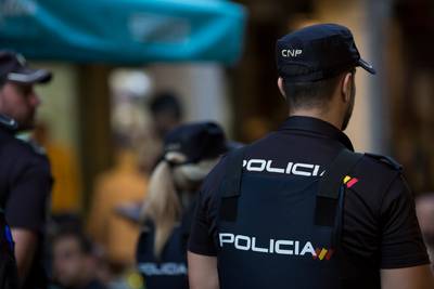 Les policiers espagnols équipés de caméras-piétons: l’envie d’être “réellement transparent”