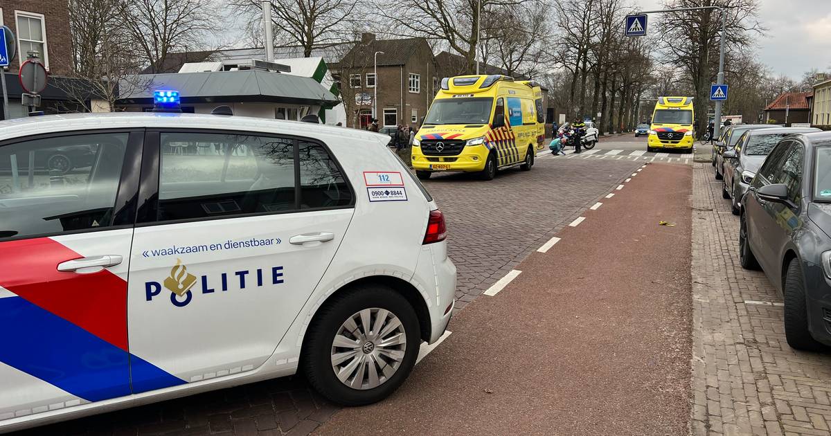 Fietser aangereden op Van Vlotenlaan in Deventer.