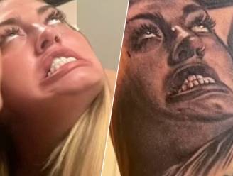Een échte test voor de relatie: Australiër laat lelijkste foto van partner op zijn been tatoeëren