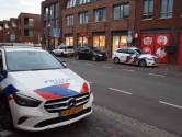 Honderden euro’s buit bij overval in filiaal HEMA in Almelo, politie zoekt dader