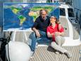 André Dekker en Audrey Caldenhoven zeggen Harderwijk vaarwel om een wereldreis te gaan maken.