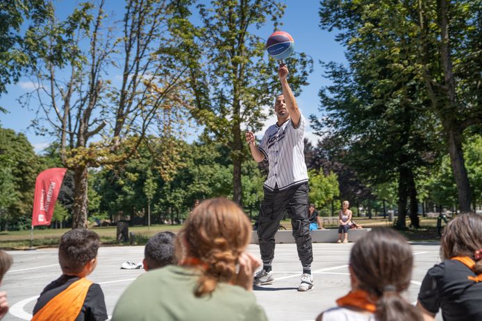 The children from the neighborhood got a nice demonstration of what you can do with a basketball.