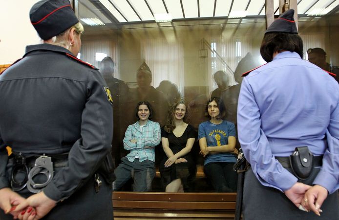 De drie vrouwen werden een tijdlang opgesloten in een Russisch strafkamp.