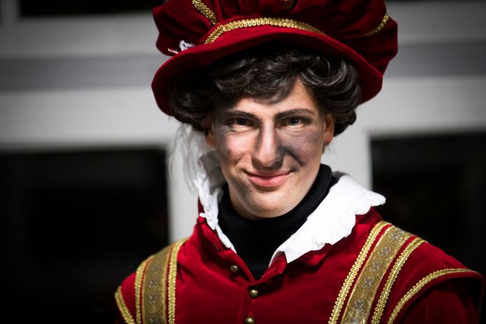 Alle hulpjes van Sinterklaas zijn volgend jaar roetvegen.