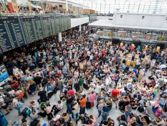 Vrouw die luchthaven München in chaos stortte, gepakt én weer op vrije voeten: meer dan 200 vluchten geannuleerd