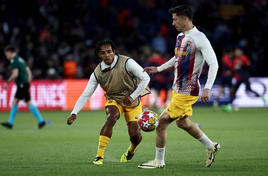 Jules Koundé en Robert Lewandowski.