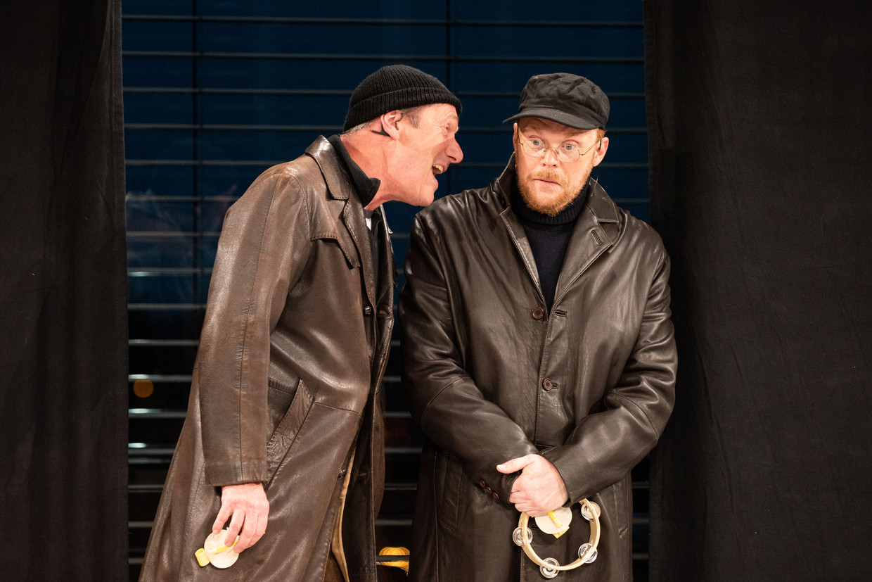 Gijs Scholten van Aschat en Fabian Janssen in 'Eindspel'.