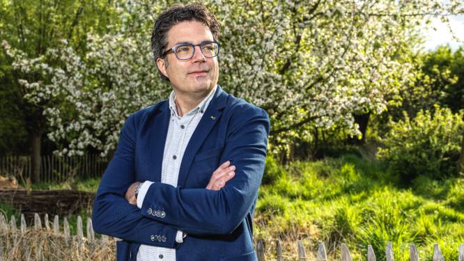 Viroloog Van Gucht: "We moeten voorzichtig zijn met het oog op versoepelingen”