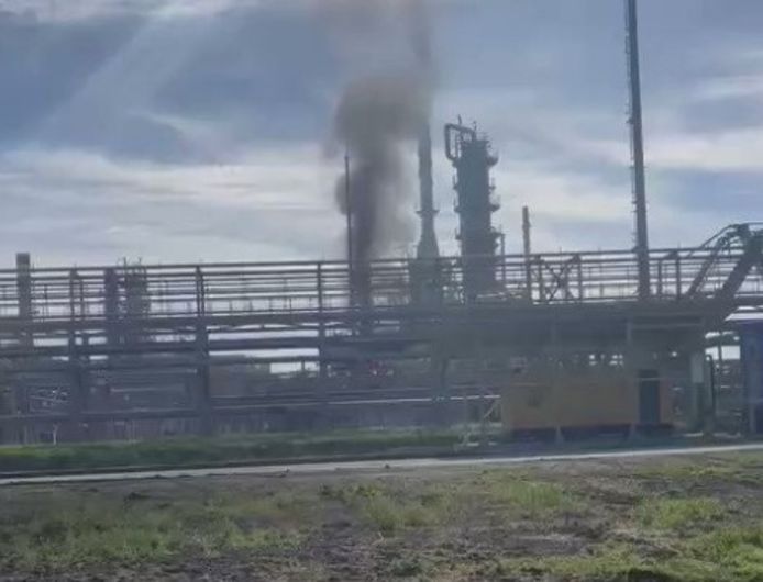 A day after a fire destroyed a storage tank at an oil refinery near Krasnodar, another fire broke out.