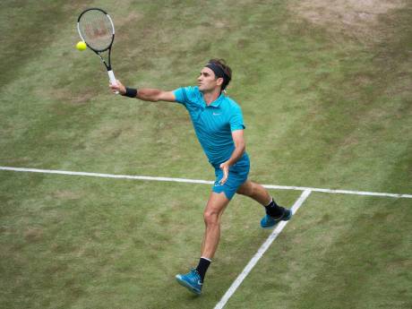Federer gaat door met winnen in Halle